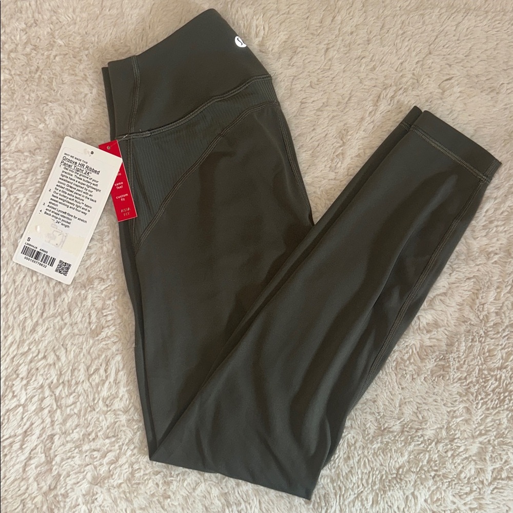 Lululemon Athletica Dark Green Groove HR Ribbed Panel Tights